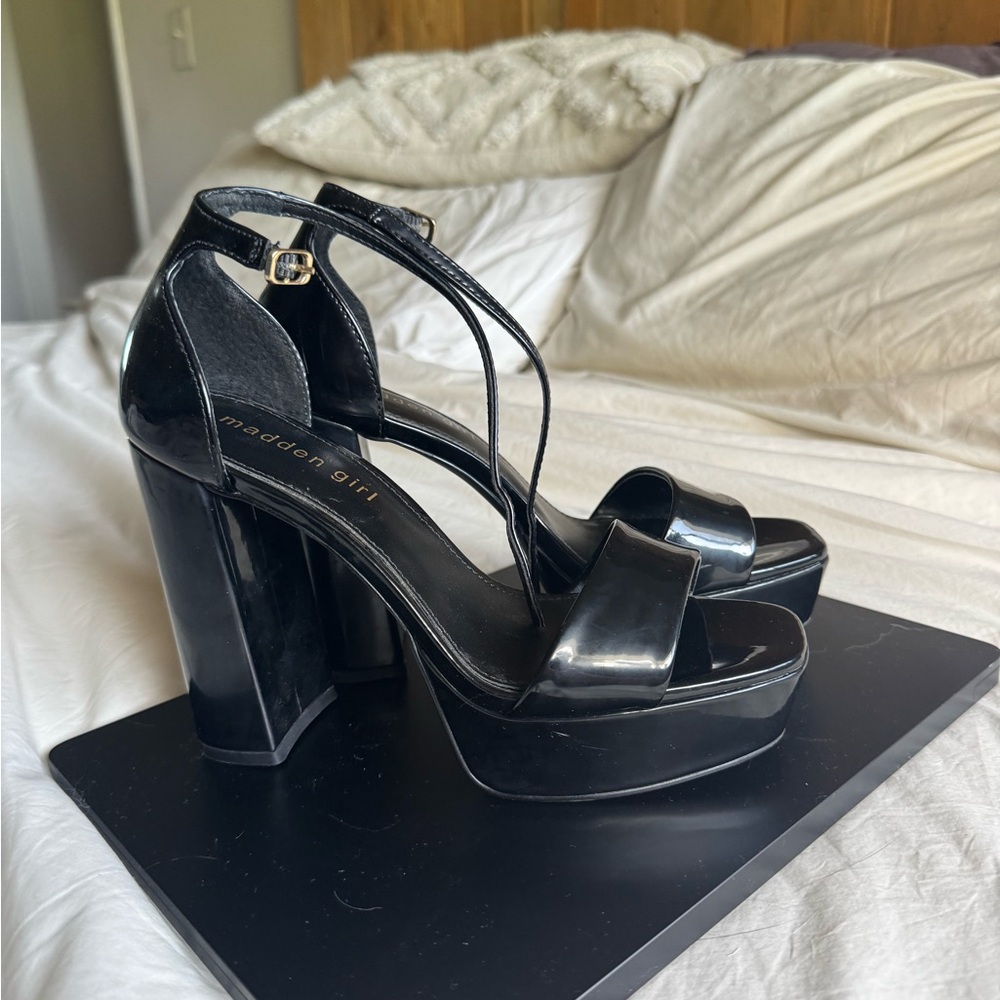 Madden Girl Black Strappy Heels